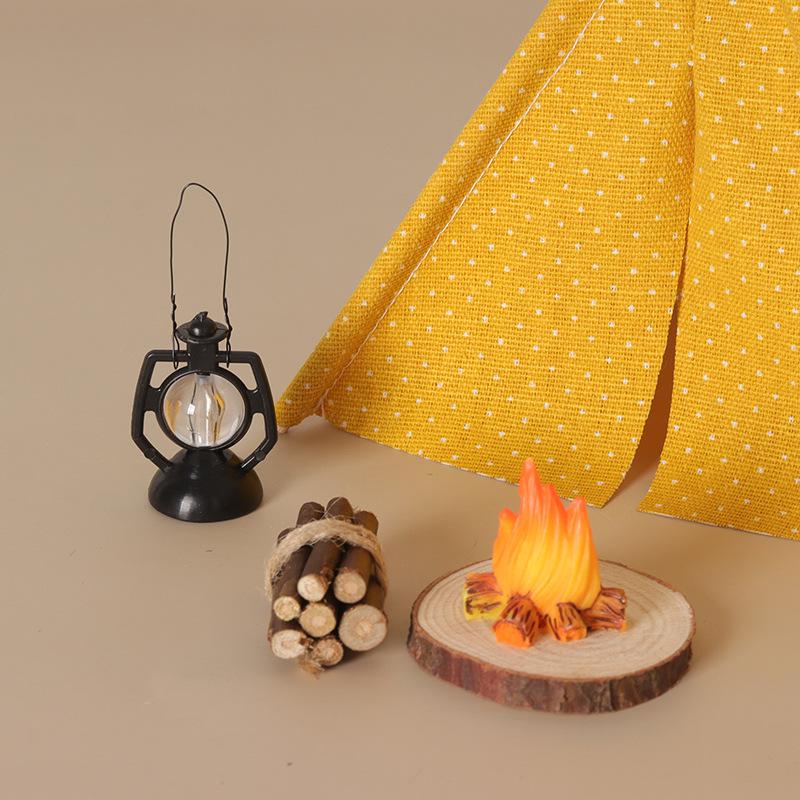 Outdoor Camping Gazebo - 1:12 Maßstab Campingzelt-Modell Dekoration Simuliertes Outdoor-Zelt